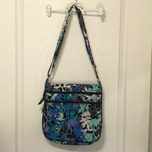 Vera Bradley triple zip hipster camofloral